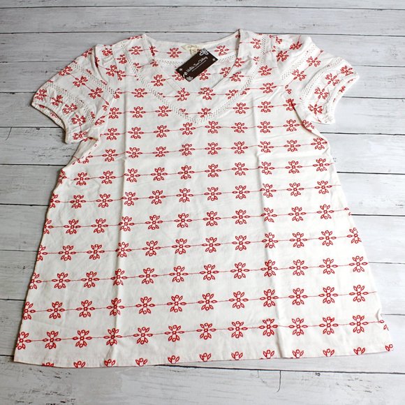 Matilda Jane Women's Size S Carolina White Red Eyelet Top V Neck - Picture 3 of 8